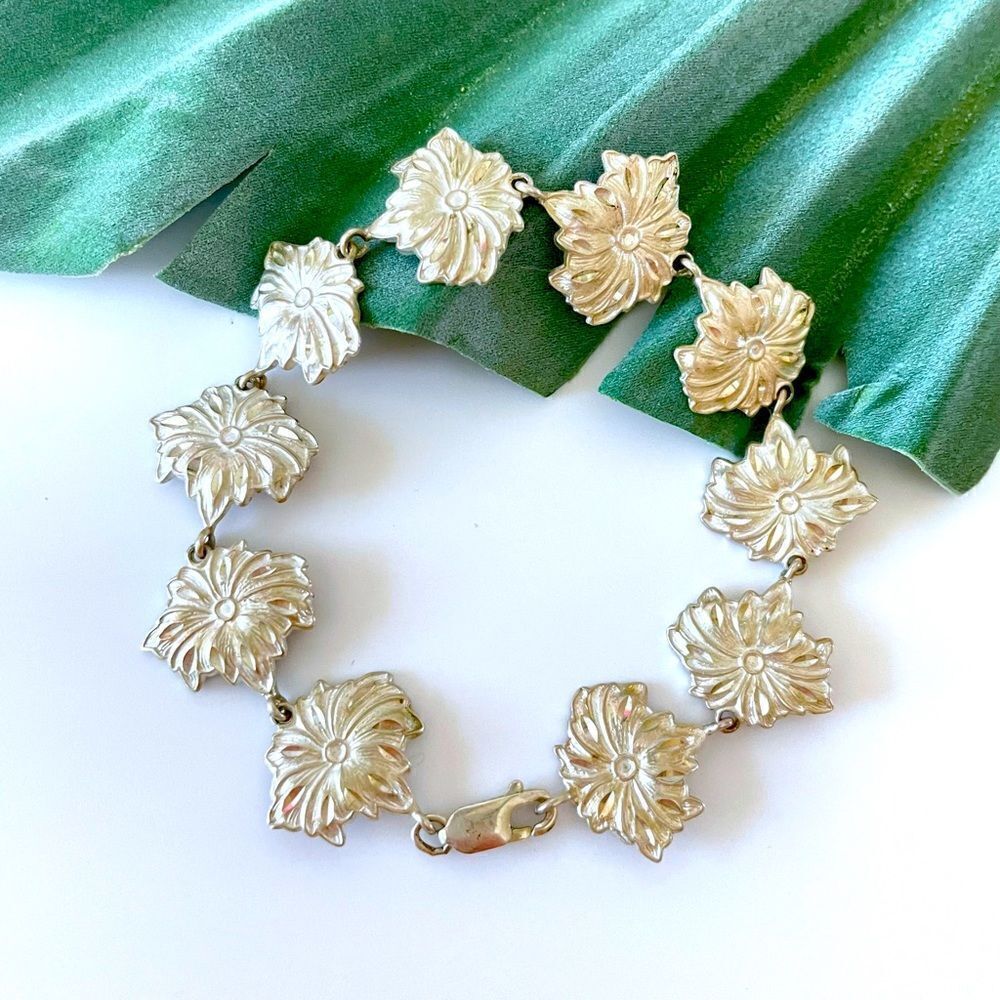 Sterling Silver Flower Link Bracelet
